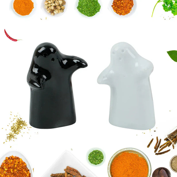 Skanto | Søte Omfavnende Gjenferd Svart og Hvit Keramisk Salt- og Pepperkvern