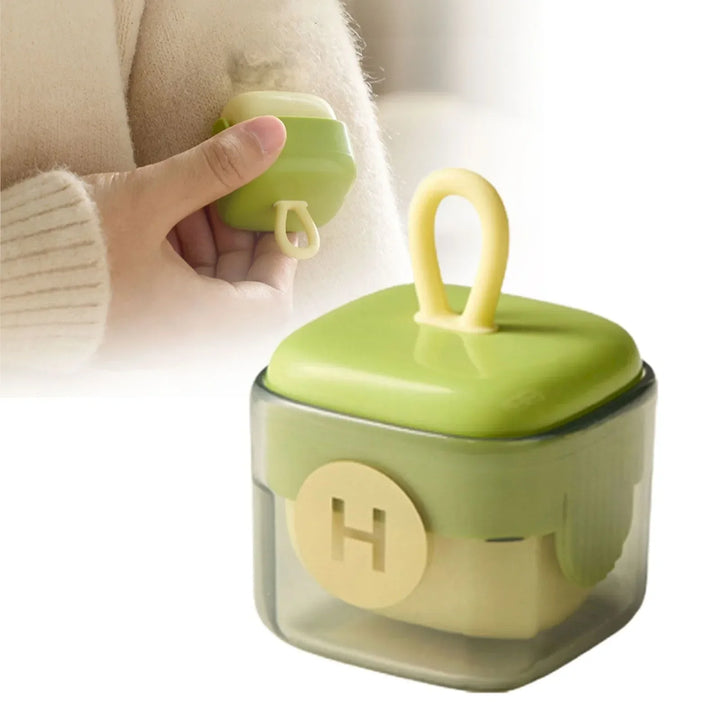 Soft Touch Fabric Cleaner Lint Remover Gadget | Skanto