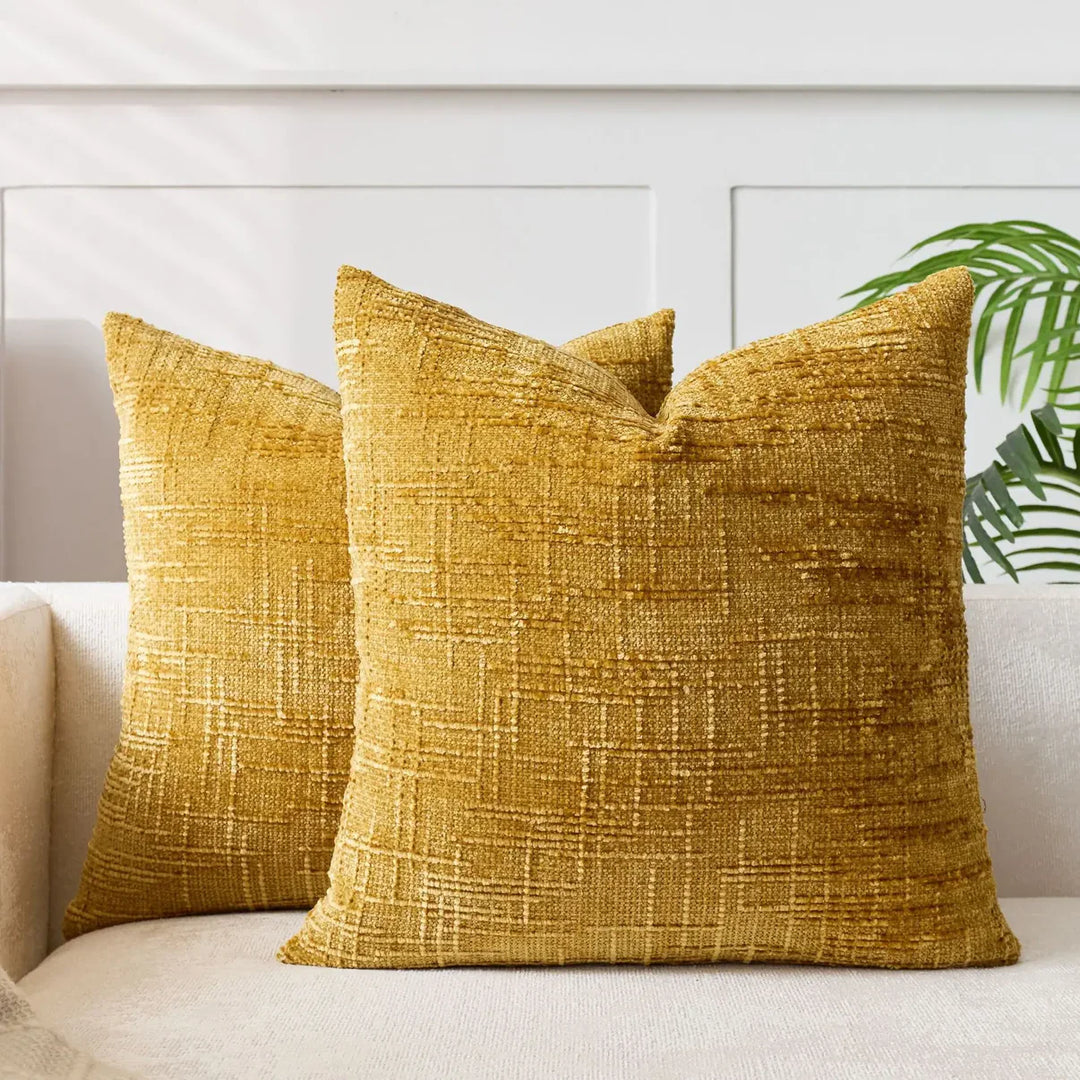 Chenille Sofa putevar – Myk ensfarget design | Elegant dekorasjon for stue & soverom | Skanto