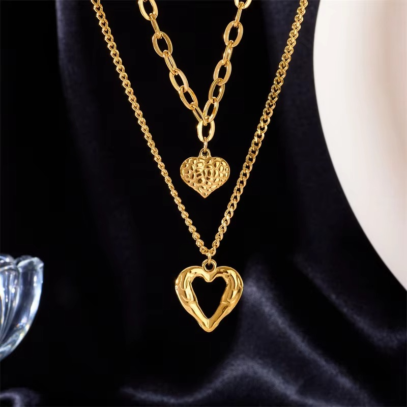 Skanto | Chic Double-Layer Heart & Cuban Link Chain Choker Necklace