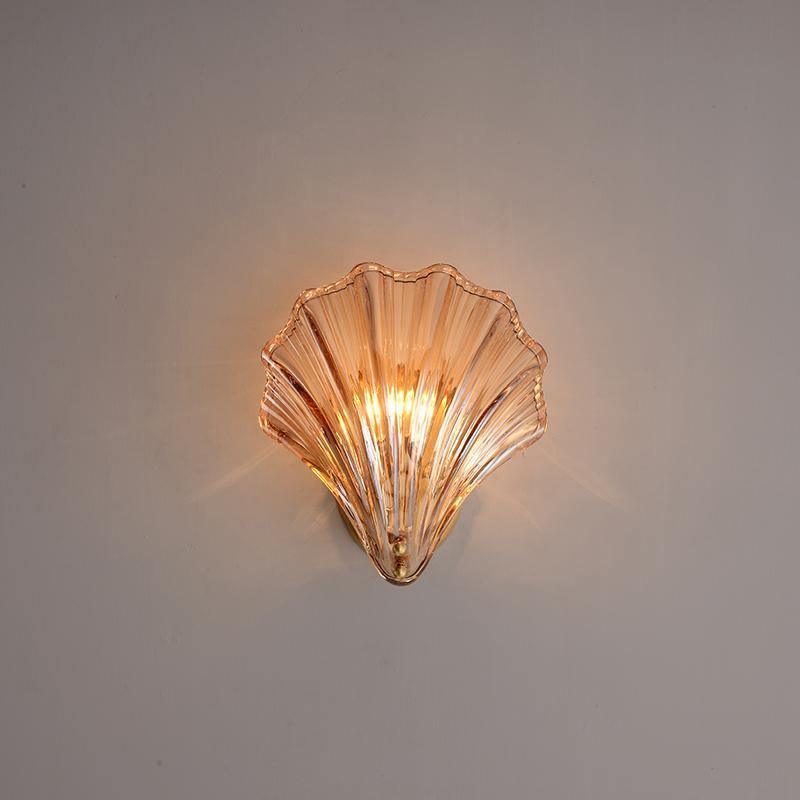 Shell vegglampe - Bring maritim eleganse inn i hjemmet | Skanto