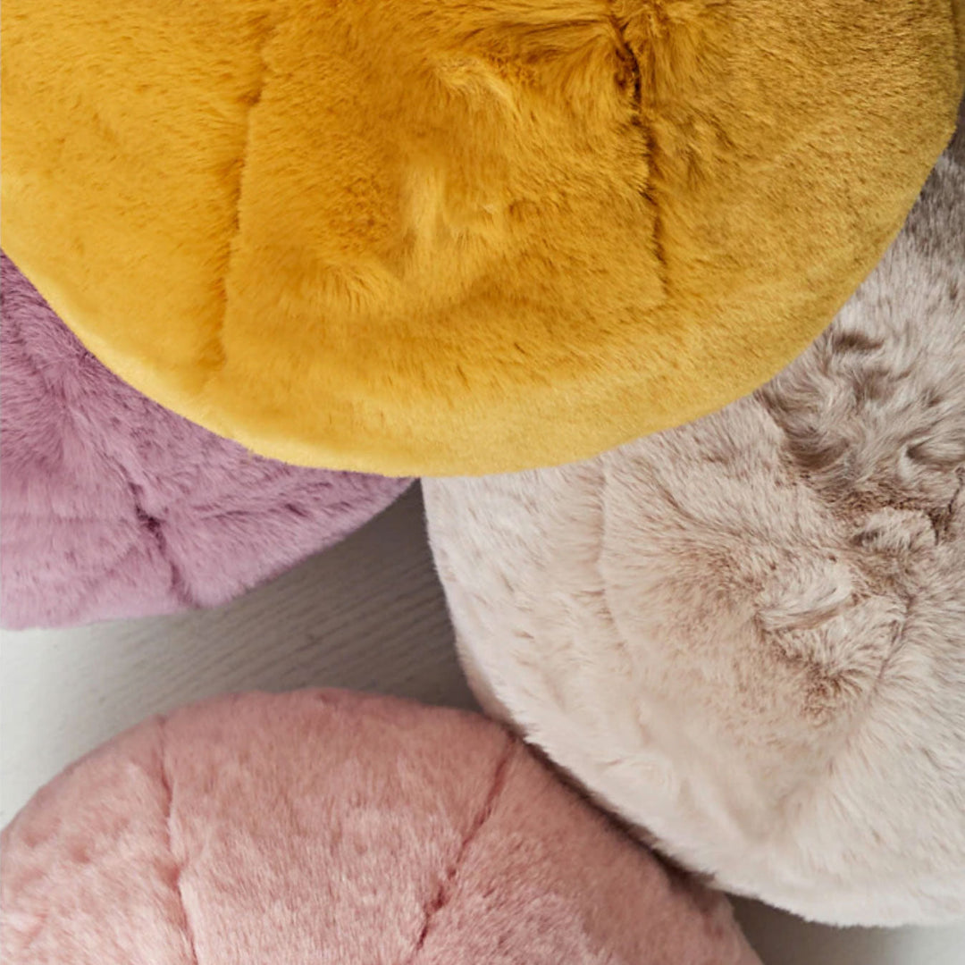 Short Fur Ball Pute | Skanto