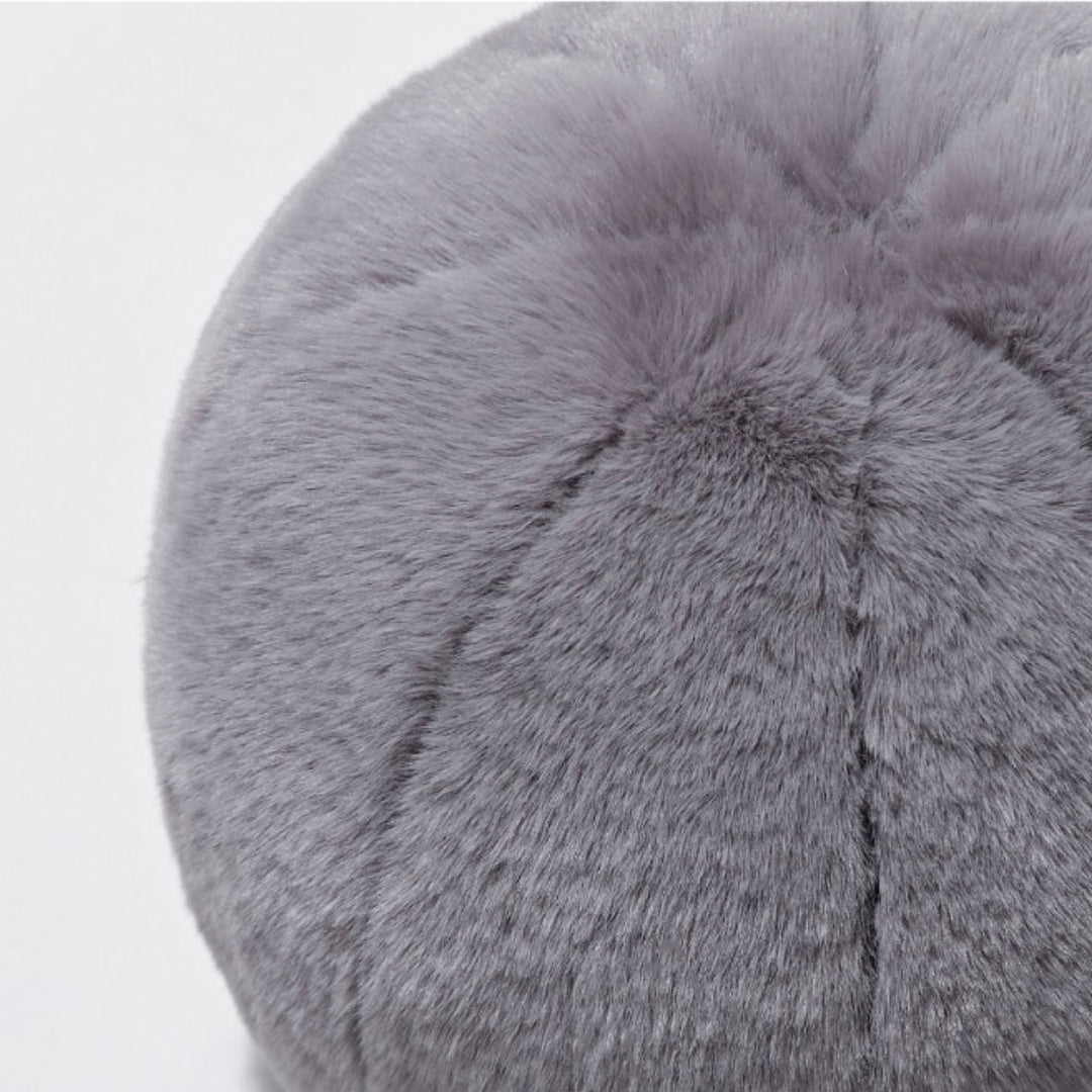 Short Fur Ball Pute | Skanto