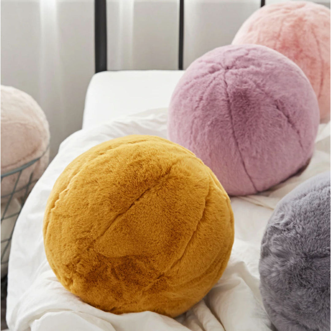 Short Fur Ball Pute | Skanto