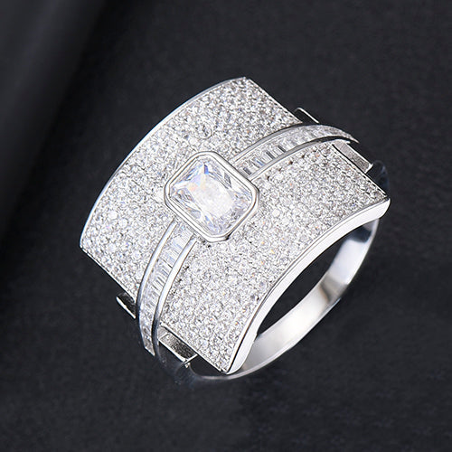 Skanto | Monaco Design Luksuriøs Statement Stabil Ring For Kvinner