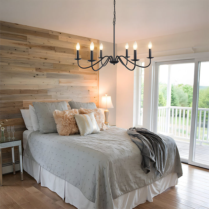 Svart Lysestake Chandelier – Taklampe for Stue & Spiserom | Skanto