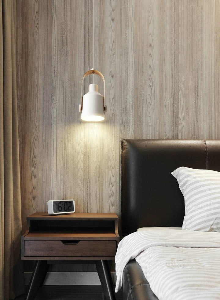 Skanto | Skandinavisk Pendellampe Treutseende Metall Minimalt Design