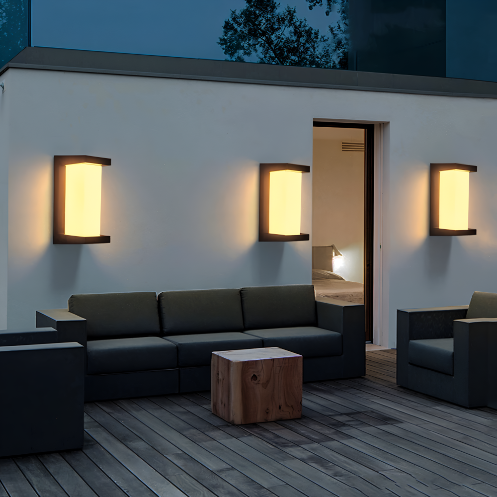 Smart utendørs vegglampe med bevegelsessensor – LED-belysning for sikkerhet og atmosfære | Skanto