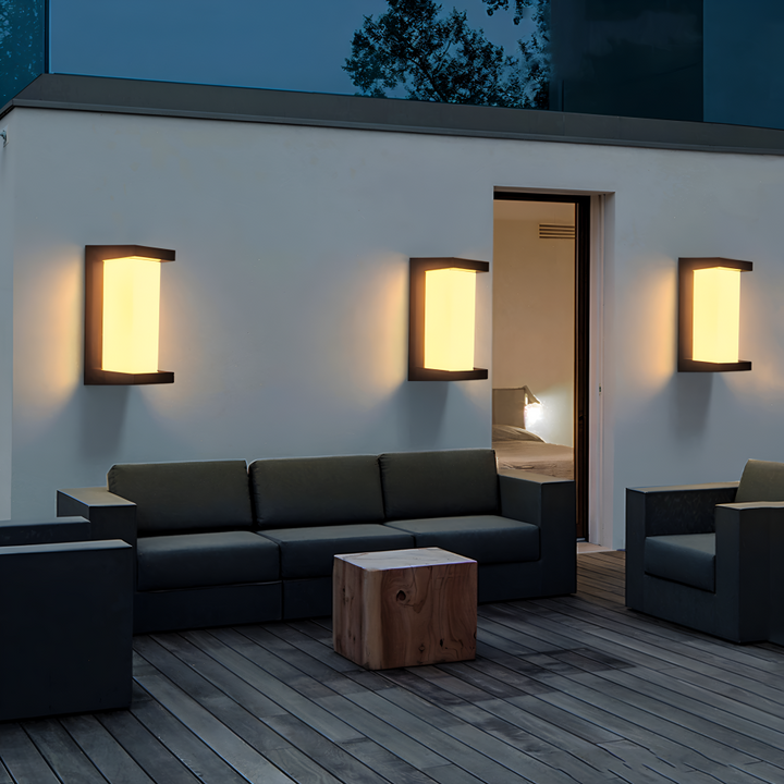 Smart utendørs vegglampe med bevegelsessensor – LED-belysning for sikkerhet og atmosfære | Skanto