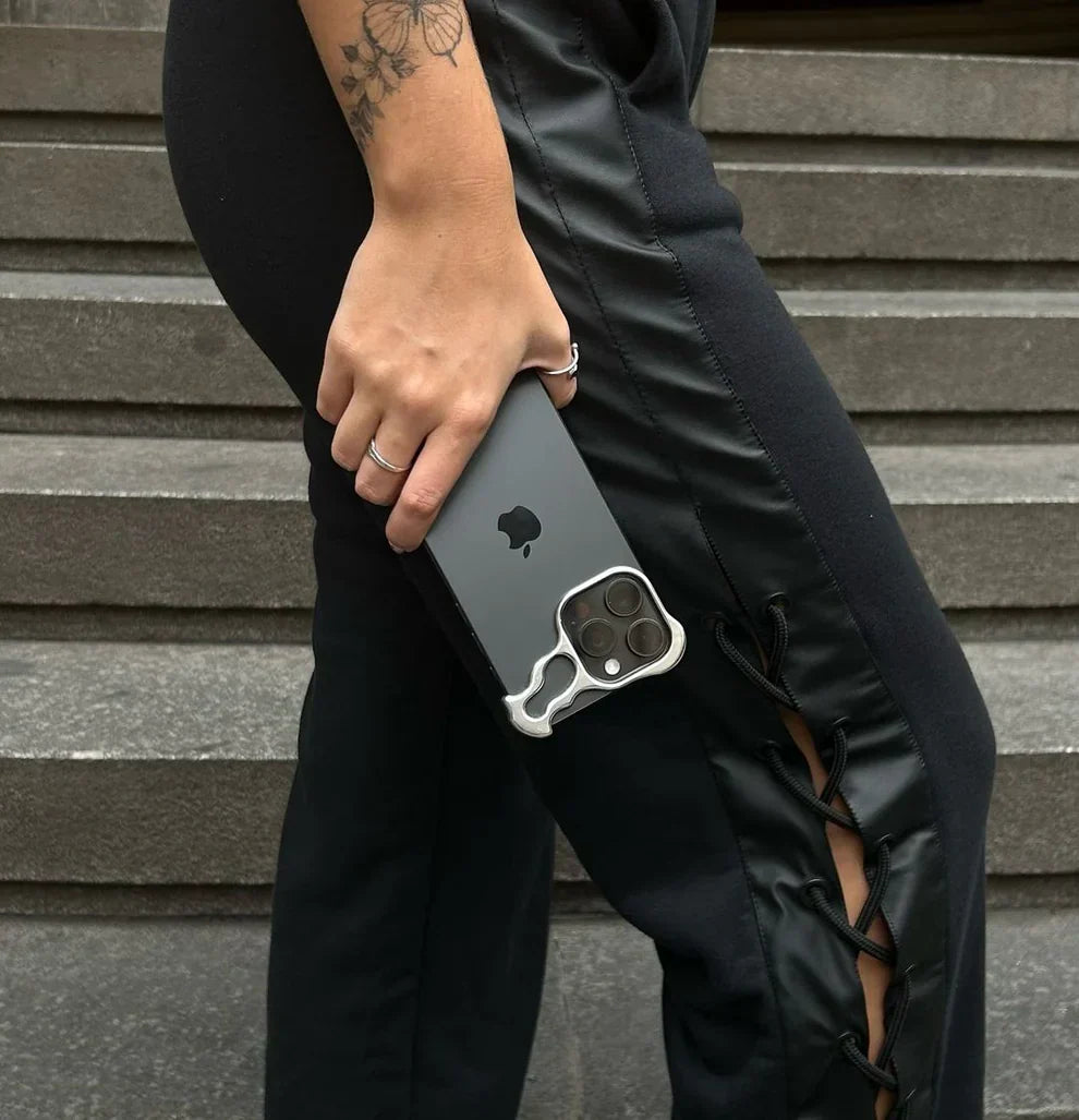 TitanShield Case - Stilig Beskyttelse for iPhone Kanter Skanto