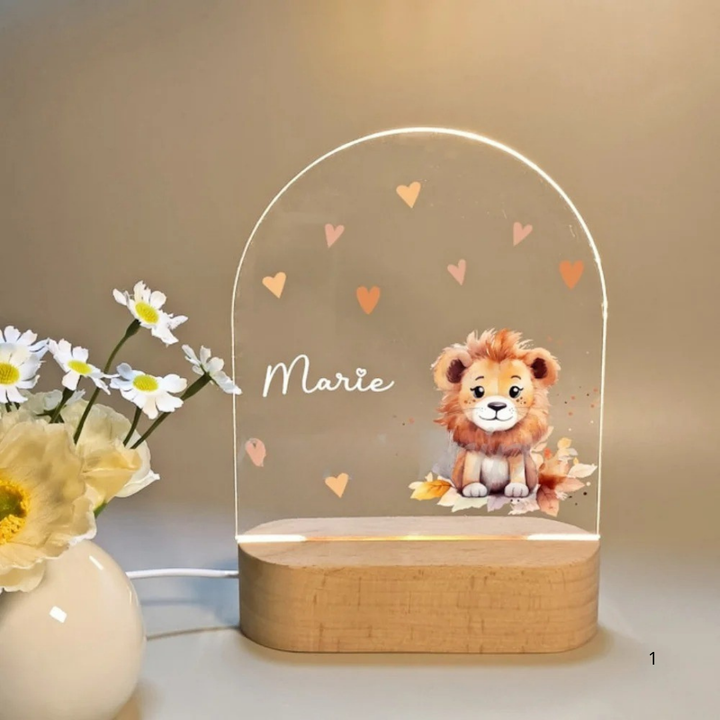 Skanto | Personlig Nattlys med Navn – Myk Varm LED Belysning for Barn