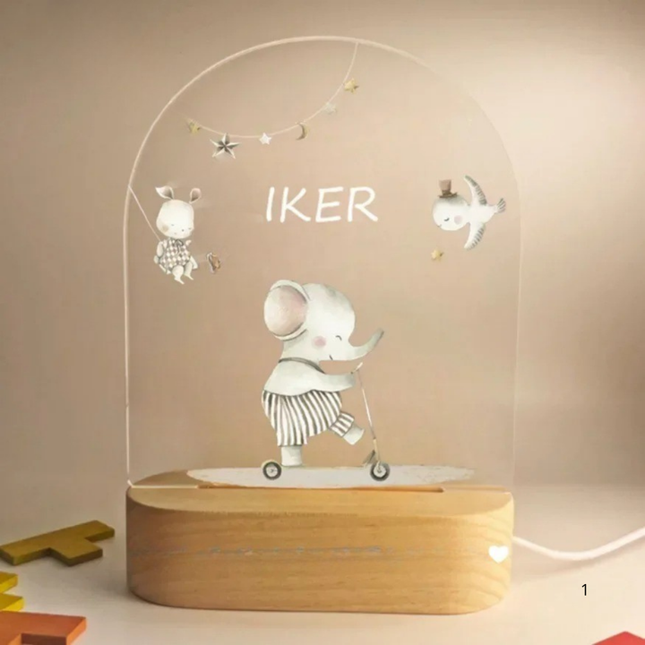 Persönliches Nachtlicht mit Namensschild – Sanftes, varmer LED-Licht for Kinder