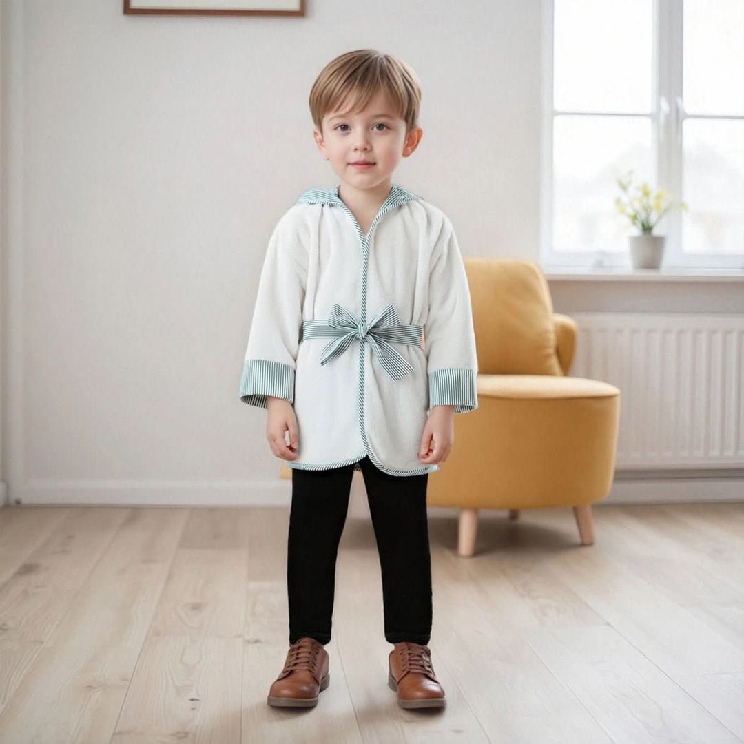 Skanto | LunaLoft Barnebadekåpe med Hette | Ultra Myk & Absorberende | Koselig Mikrofiber Badekåpe | Luksuriøs Komfort for Gutter & Jenter