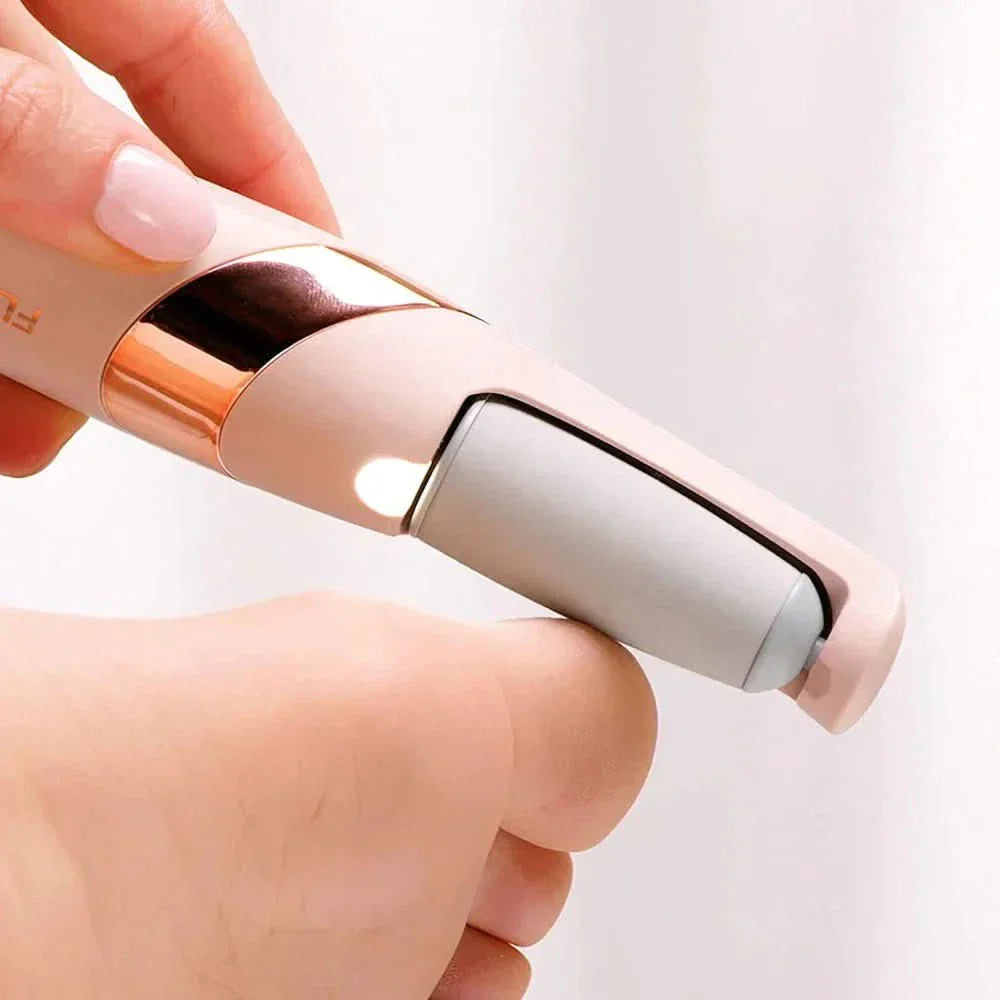 Norvo | Elektrisk fotpleieenhet med to hastigheter for glatte og silkeaktige føtter