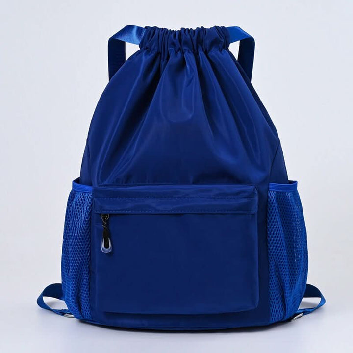 Skanto | Sporty Drawstring Ryggsekk med Skoparti & Lommer