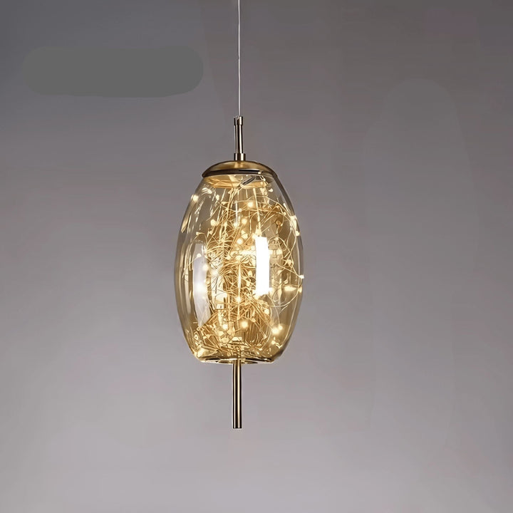 Skanto | Elegant hengende lampe med glasskjerm og fe-motiv
