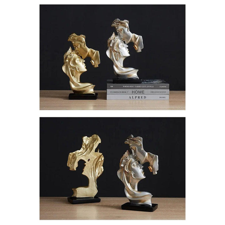 Sweet Kiss - Panneklem-kysende Kjærlighetspar Statue | Skanto