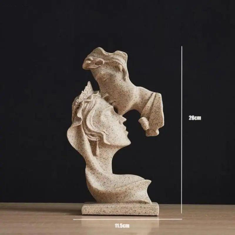 Sweet Kiss - Panneklem-kysende Kjærlighetspar Statue | Skanto