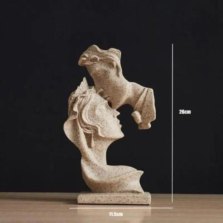 Sweet Kiss - Panneklem-kysende Kjærlighetspar Statue | Skanto