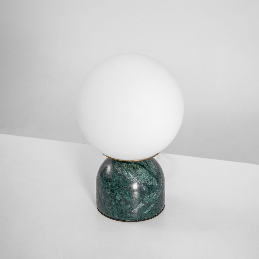 Marmor Orb Bordlampe | Skanto