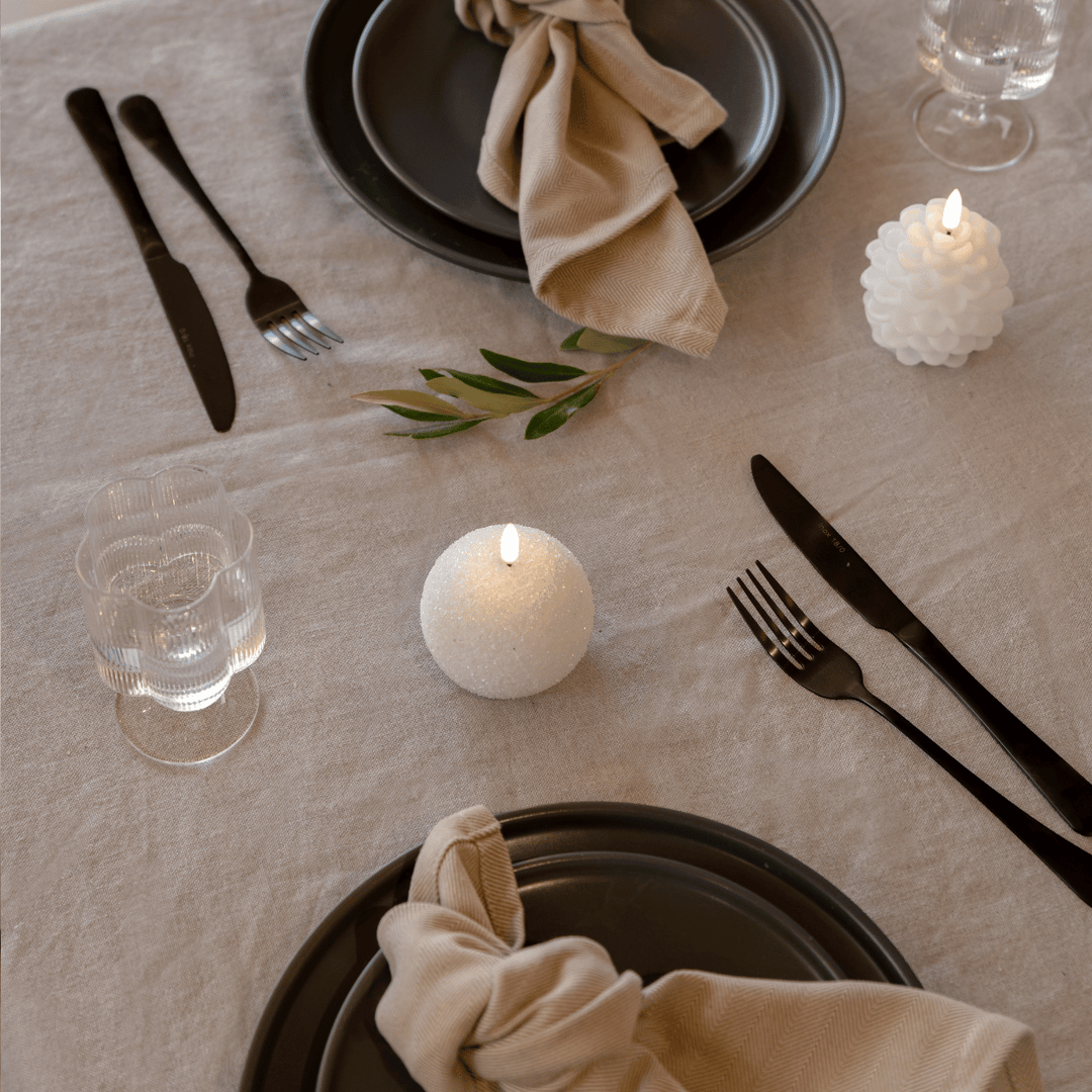 Skanto | WinterShine – Elegant LED Lys i Snøglobe Design