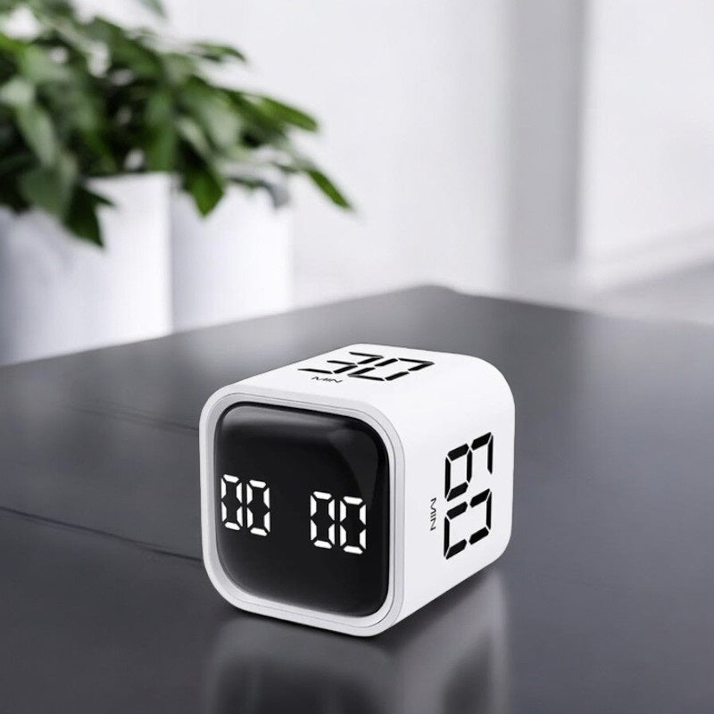 Skanto | Smart Cube Timer med tyngdekraftsensor og LED-skjerm