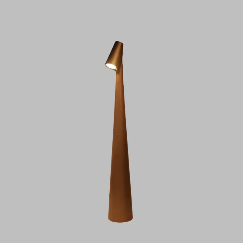 Stilig bordlampe - trådløs | Skanto