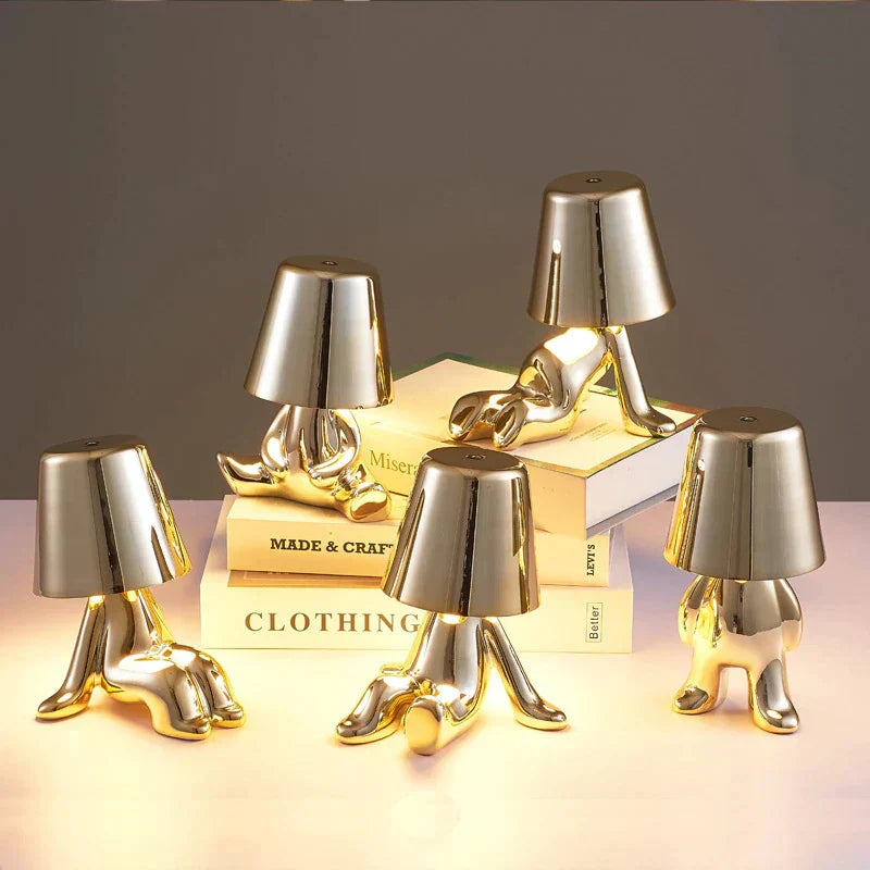 Skanto | Golden Man LED Tenke Bordlampe – Leken Nattbordlampe for Soverom & Dekor