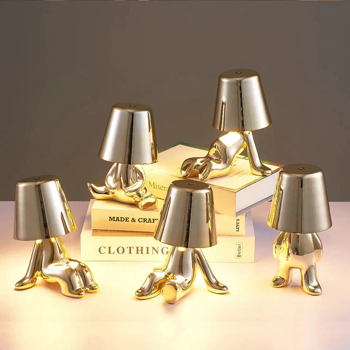 Skanto | Golden Man LED Tenke Bordlampe – Leken Nattbordlampe for Soverom & Dekor