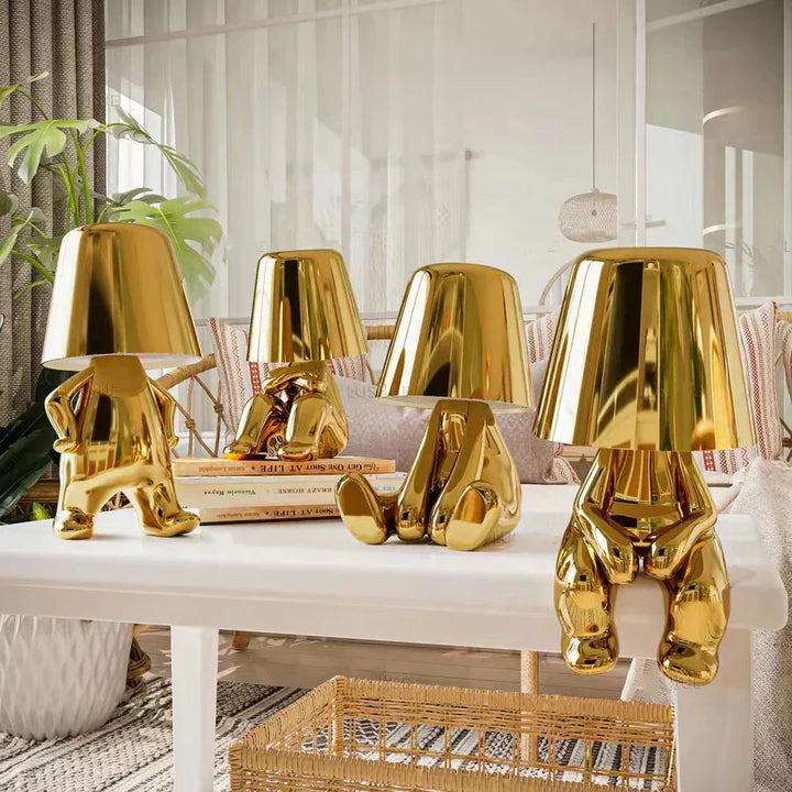 Skanto | Golden Man LED Tenke Bordlampe – Leken Nattbordlampe for Soverom & Dekor