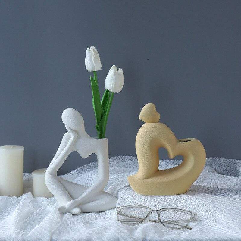 Thinking Man Art Vaser Skanto