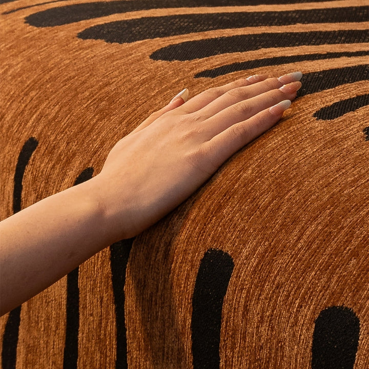 Skanto | Tribal Geometric Chenille Sofatrekk