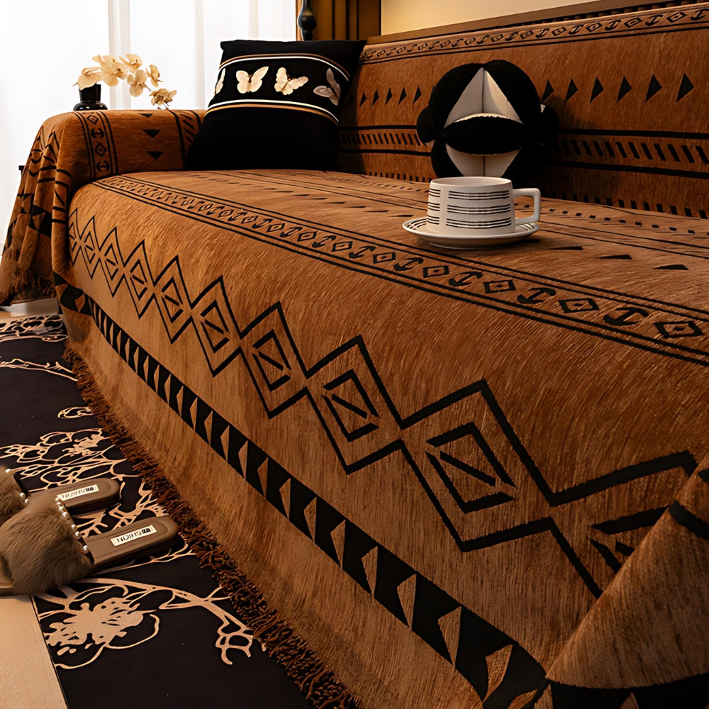 Skanto | Tribal Geometric Chenille Sofatrekk
