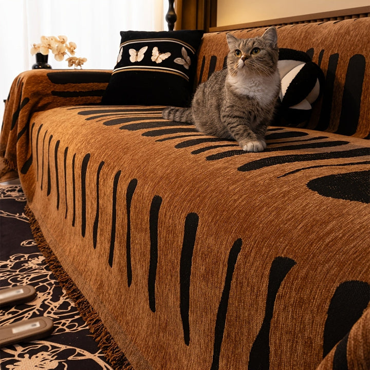 Skanto | Tribal Geometric Chenille Sofatrekk