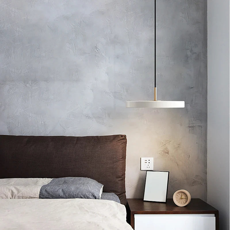Skanto | Frendorf – Futuristisk Metall LED Hengelampe