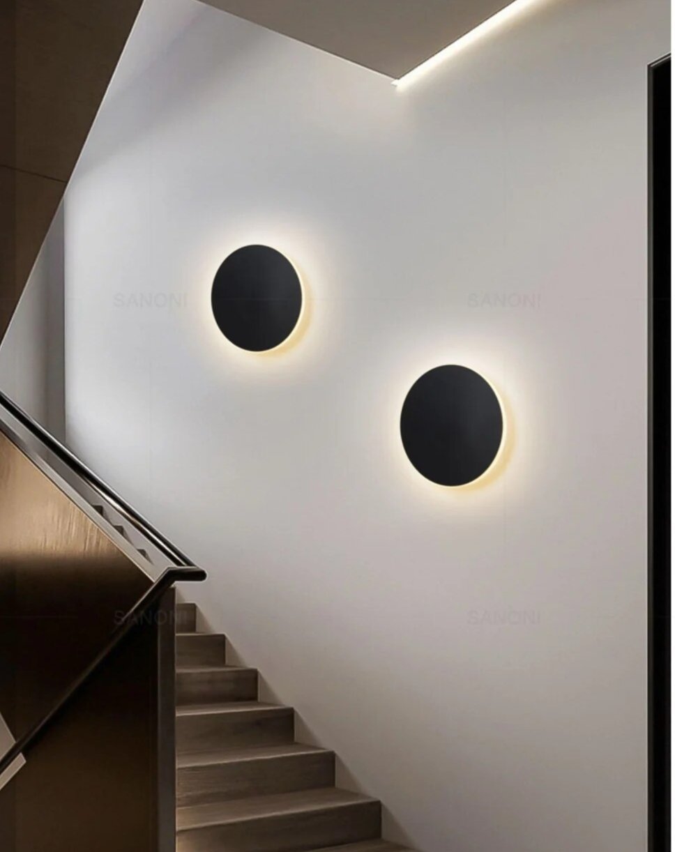 Norvo | Moderne LED Ball Vegglampe med Glanseffekt