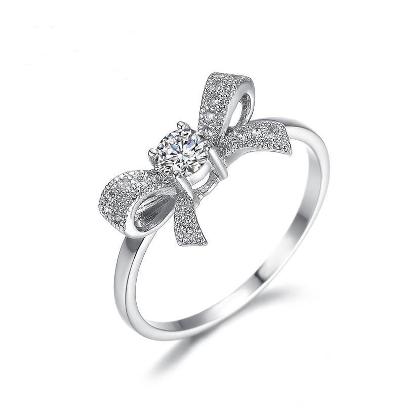 Swiss Crystal Bow Ring | Skanto