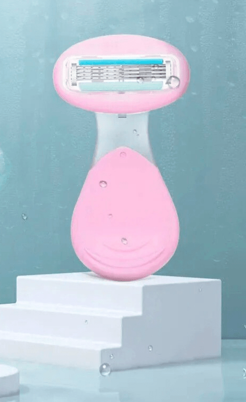 Norvo | 4-bladers kompakt barberhøvel med oppbevaringsboks | Glatt hud på farten & hjemme