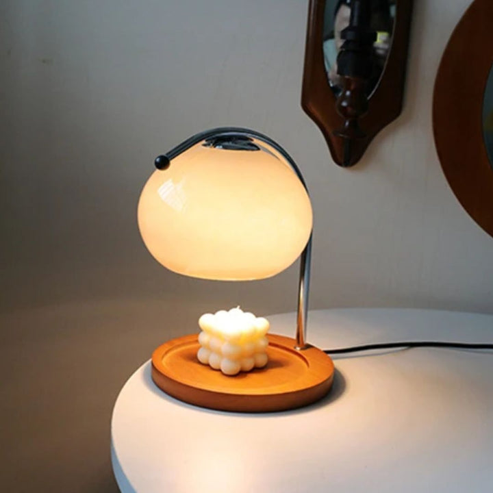 Skanto | Eindhoven Alyssa Retro Glass Table Lamp