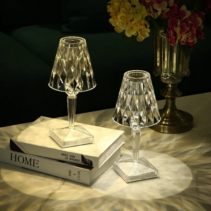 Chic bordlampe med krystalldesign - CrystalLuxe | Skanto
