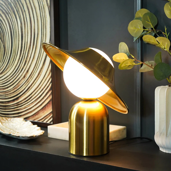 Skanto | Luksus Metall Bordlampe - GoldAura