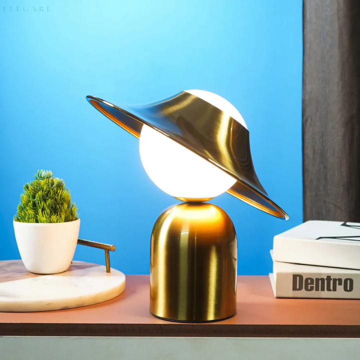 Skanto | Luksus Metall Bordlampe - GoldAura