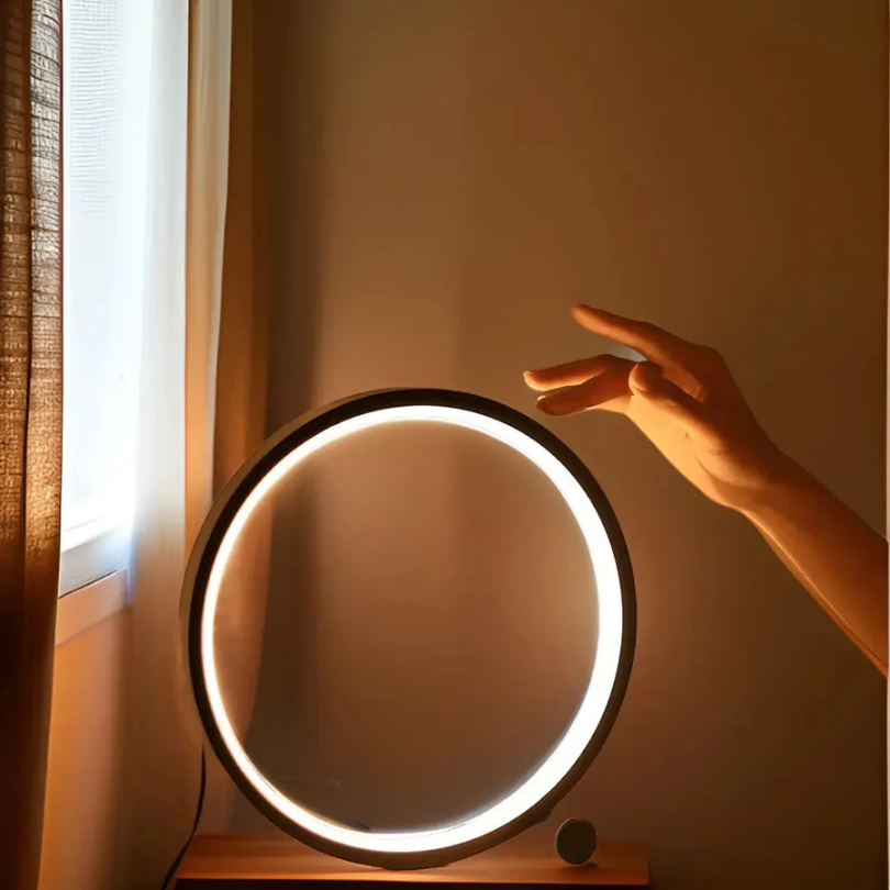 Dimmable LED Night Light - LumaCircle | Skanto