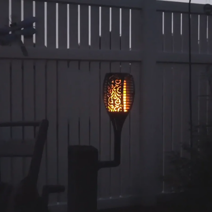 SolarFlame Hagetorpeder – Bærekraftig LED Hagebelysning | Skanto