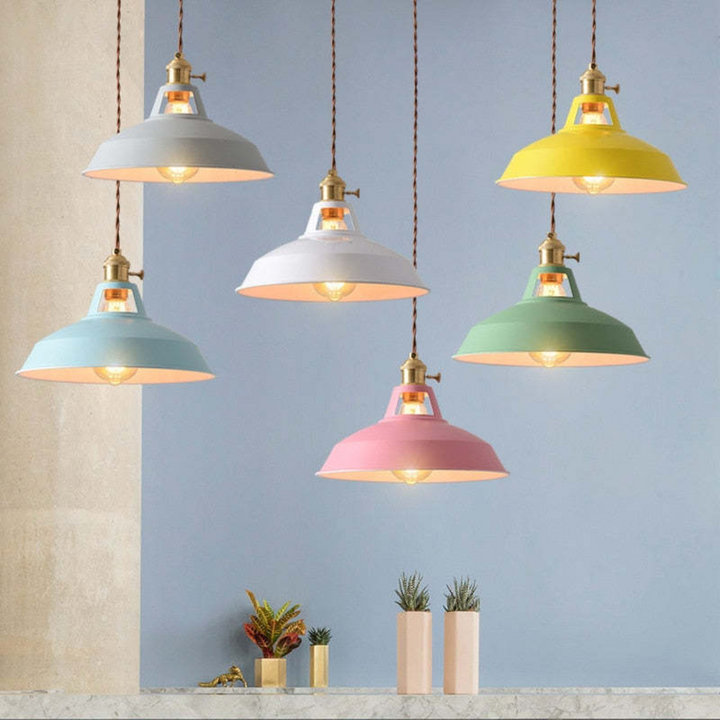 Moderne Fargerik LED Pendellampe - ChromaLuxe | Skanto