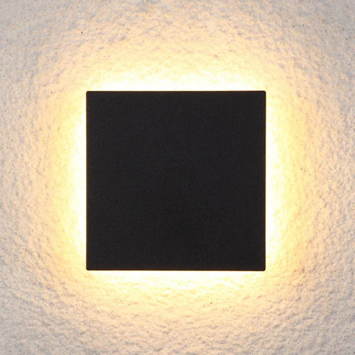 Tight LED Vegglampe for Moderne Interiør Skanto