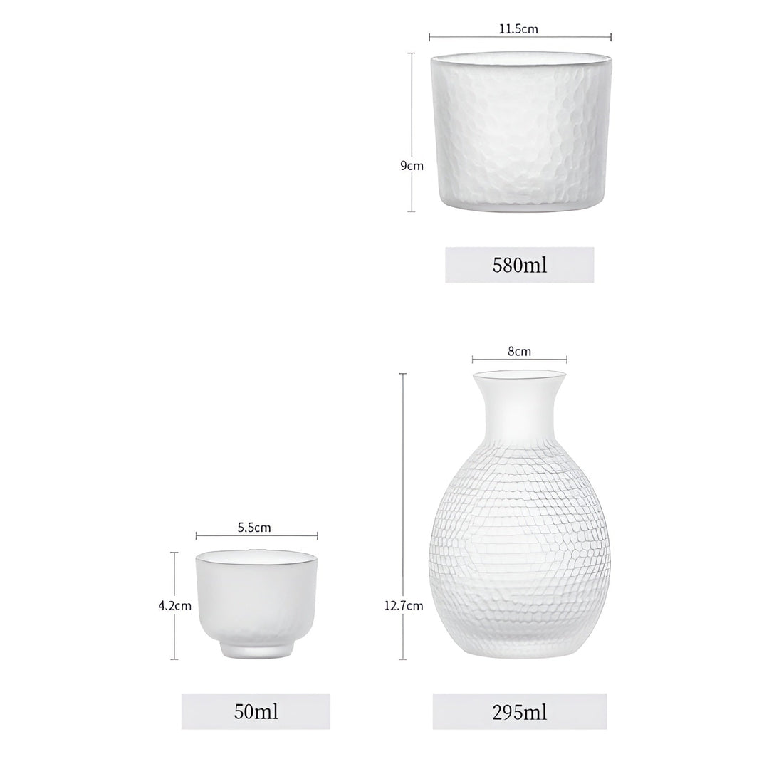 Japansk sake-sett laget av glass – Elegant karaffel med kopper | Perfekt for vin, whisky og likør | Skanto