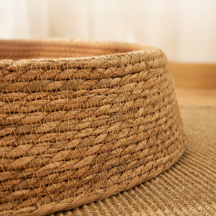 Håndvevd rattan katt klore seng Skanto