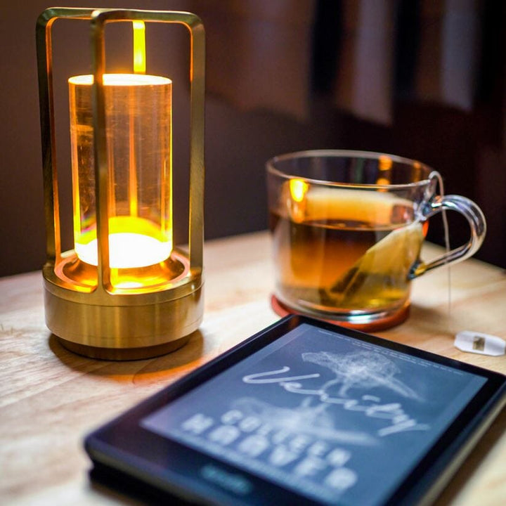 Skanto | Trådløs Lantern Lampe med Krystallskjerm