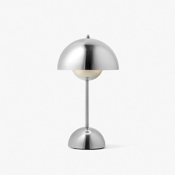 Skanto | Justerbar lysstyrke blomsterpotte lampe - Italiensk oppladbar bordlampe VP3